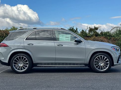 New 2026 Mercedes-Benz GLE 450 4MATIC image 2