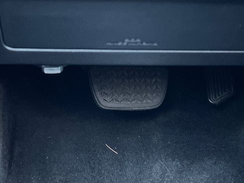 Used 2023 Toyota 4Runner SR5 image 43