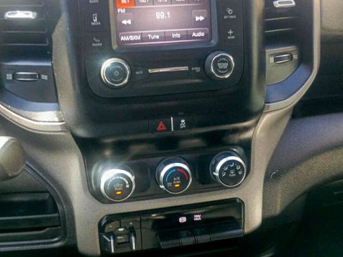 Used 2020 RAM 3500 Tradesman image 20