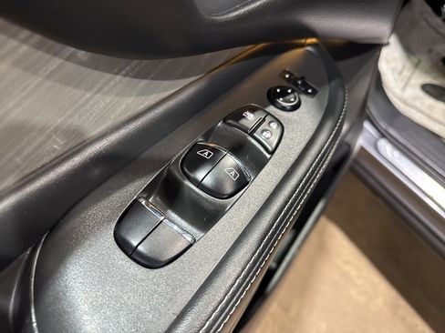 Used 2017 Nissan Murano Platinum w/ Platinum Technology Package image 20