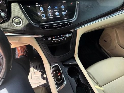 Used 2019 Cadillac XT5 Luxury FWD image 12