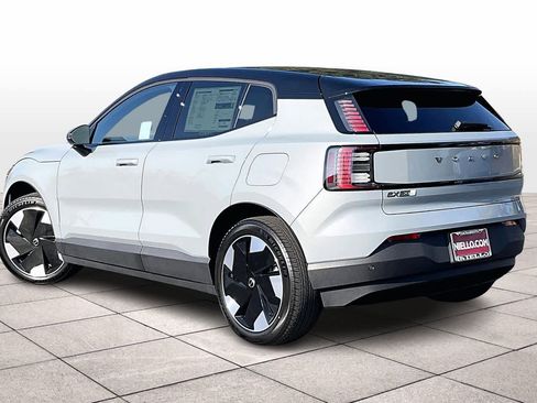 New 2025 Volvo EX30 Plus w/ Protection Package Premier image 3