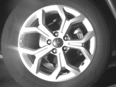 Used 2025 Jeep Compass Latitude image 14