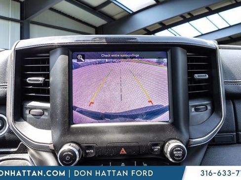 Used 2020 RAM 1500 Sport w/ Level 2 Equipment Goup w/2_L AWD/4WD image 11