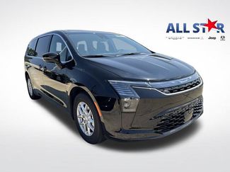 New 2027 Chrysler Pacifica Select FWD 360° Tour