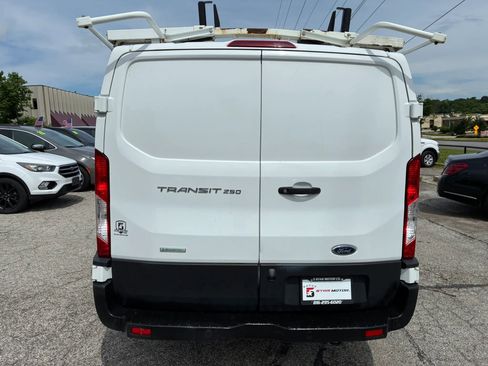 Used 2019 Ford Transit 250 130 Low Roof RWD image 6