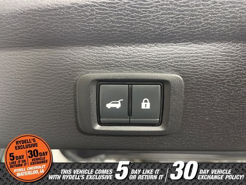 Used 2023 Mitsubishi Outlander SE image 24