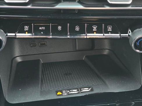New 2026 Chevrolet Traverse RS FWD image 28