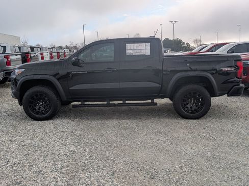 New 2026 Chevrolet Colorado Trail Boss AWD/4WD image 5
