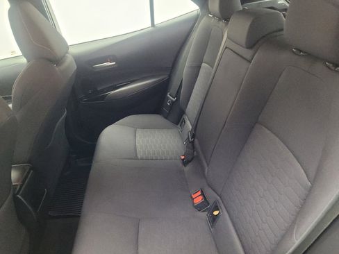 Used 2020 Toyota Corolla SE image 18