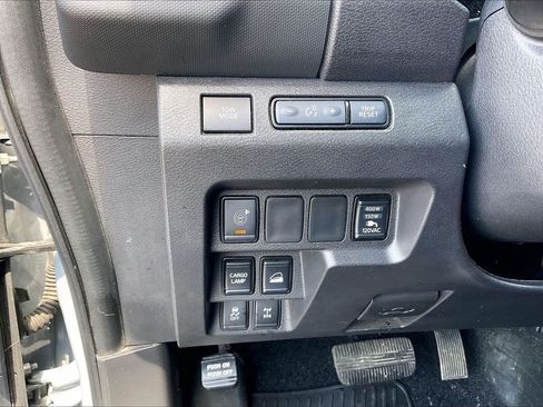 Used 2024 Nissan Frontier PRO-4X w/ Pro Premium Package AWD/4WD image 26