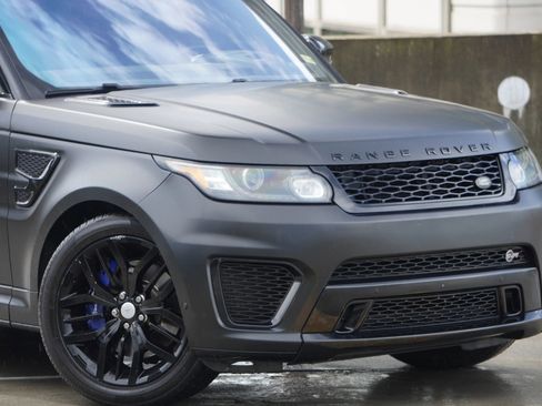Used 2017 Land Rover Range Rover Sport SVR image 24