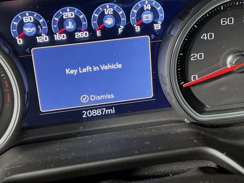 Certified 2021 Chevrolet Tahoe High Country w/ Premium Package image 11