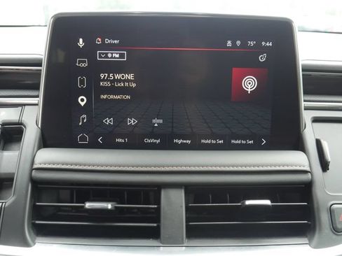 Used 2023 GMC Yukon AT4 w/ LPO, Floor Liner Package AWD/4WD image 21