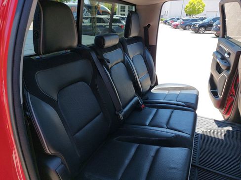 Used 2022 RAM 1500 Laramie RWD image 12