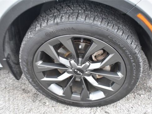 Used 2022 Kia Sorento SX Prestige w/ Rust Color Package image 11