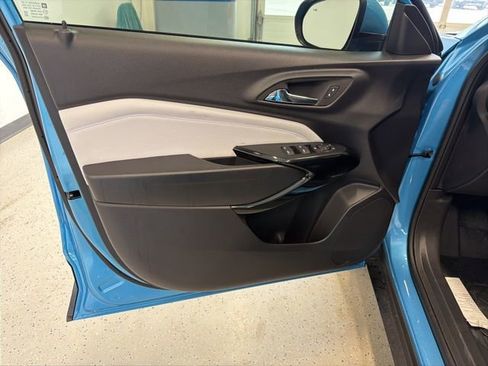 New 2026 Chevrolet Trax LT w/ Driver Confidence Package image 37