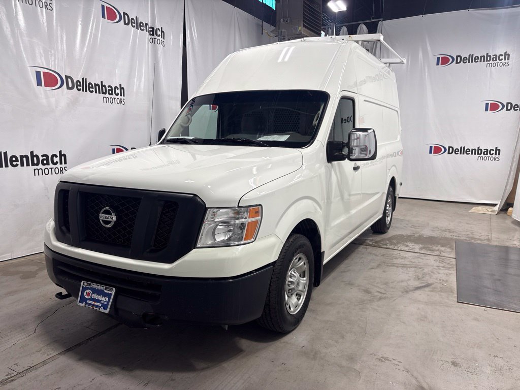 Used 2021 Nissan NV 2500 SV RWD image 1
