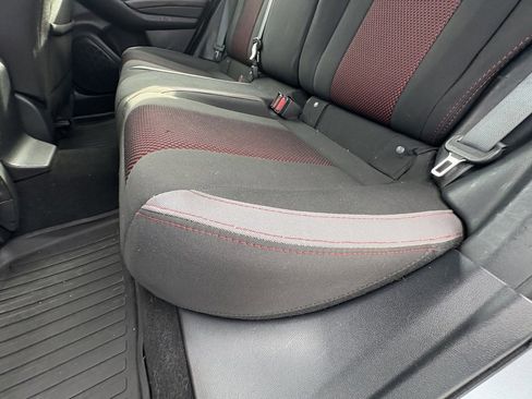 Used 2022 Subaru Impreza 2.0i Sport image 21