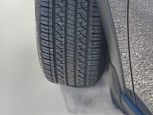 Used 2021 Subaru Outback Touring XT image 44