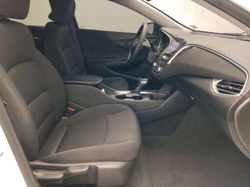 Used 2023 Chevrolet Malibu LT w/ Driver Confidence Package FWD image 21