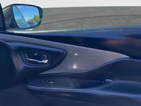 Used 2017 Nissan Murano S image 7