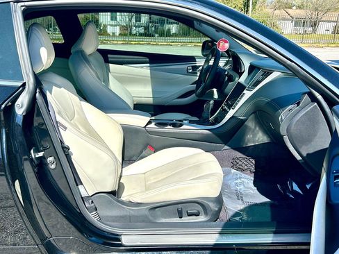 Used 2018 INFINITI Q60 Red Sport 400 w/ Pro Active Package image 20