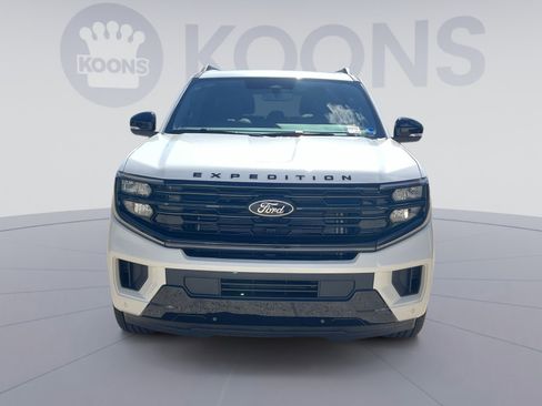New 2026 Ford Expedition Max Platinum w/ Stealth Appearance Package image 19