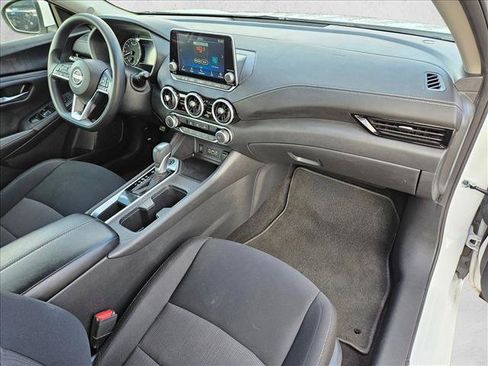 Used 2025 Nissan Sentra SV FWD image 20