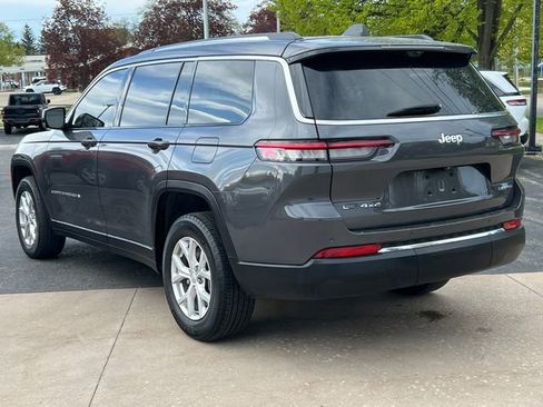 Used 2023 Jeep Grand Cherokee L Limited AWD/4WD image 12