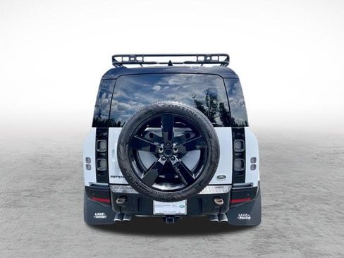 Used 2023 Land Rover Defender 110 V8 AWD/4WD image 6
