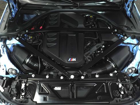 Used 2023 BMW M2 w/ Lighting Package RWD image 8