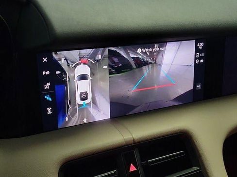 Used 2023 Porsche Taycan 4S image 27