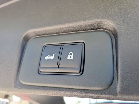 New 2026 Nissan Rogue SV AWD/4WD image 12