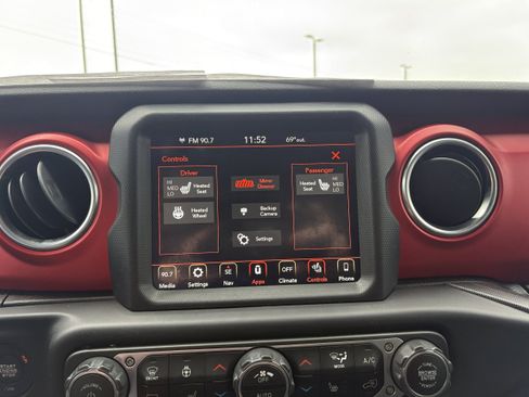 Used 2020 Jeep Wrangler Unlimited Rubicon AWD/4WD image 28
