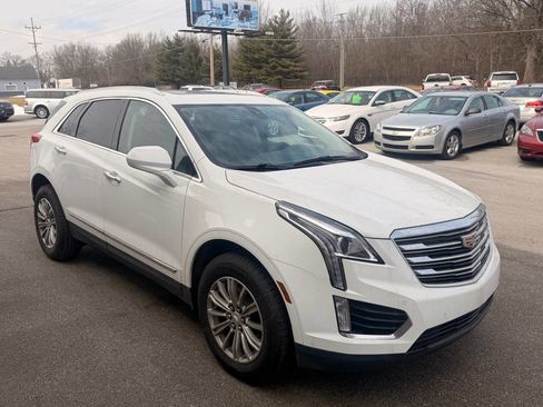 Used 2018 Cadillac XT5 Luxury w/ Driver Awareness Package image 4