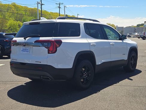 Used 2022 GMC Acadia AT4 w/ Preferred Package AWD/4WD image 5
