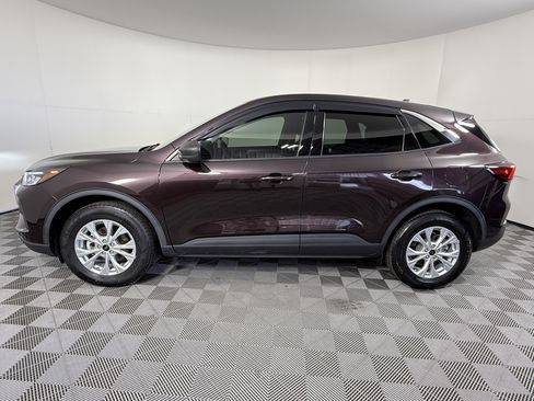 Certified 2023 Ford Escape Active w/ Tech Pack #1 AWD/4WD image 6