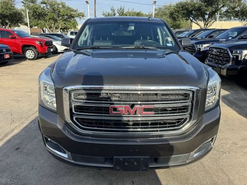 Used 2019 GMC Yukon SLE w/ Convenience Package AWD/4WD image 2