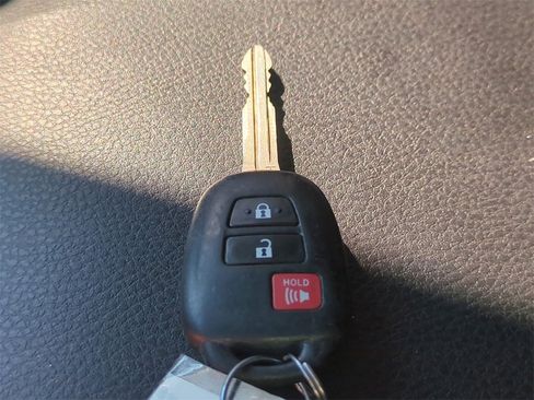 Used 2021 Toyota Tacoma SR image 32