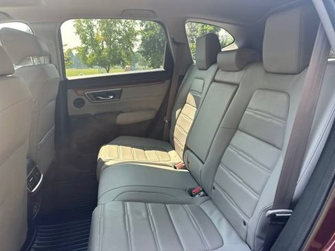 Used 2018 Honda CR-V Touring image 15