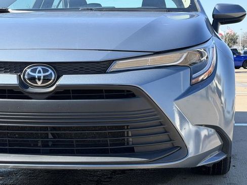 Certified 2024 Toyota Corolla LE image 9
