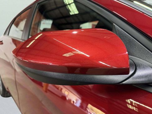 Used 2024 Hyundai Elantra SEL image 14