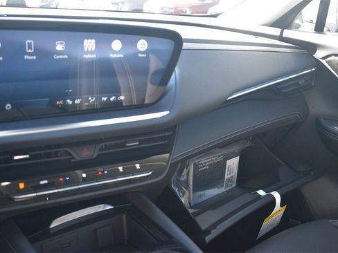 New 2025 Buick Envision Preferred image 36