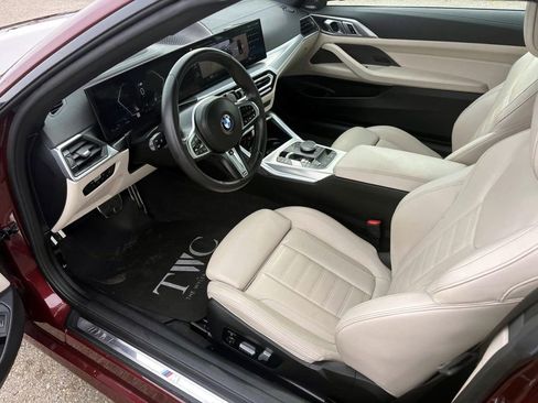 Used 2024 BMW 440i xDrive Convertible w/ Premium Package image 24