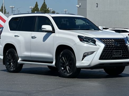 Used 2021 Lexus GX 460 Premium w/ Premium Package AWD/4WD image 5