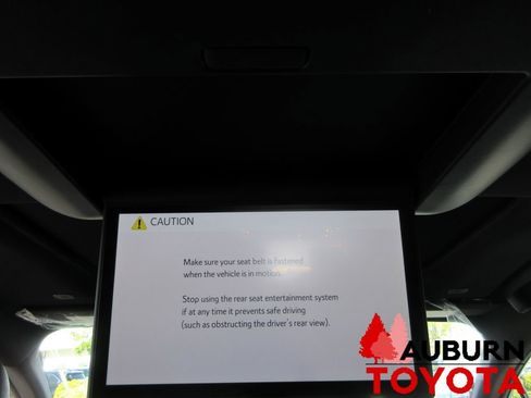 New 2026 Toyota Sienna Limited image 18