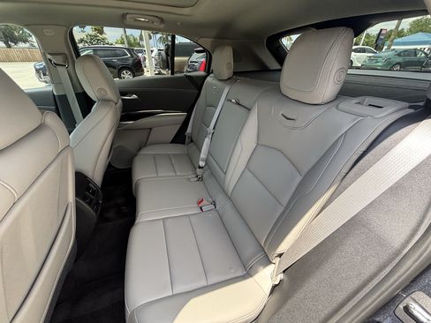 Certified 2023 Cadillac XT4 Premium Luxury FWD image 31