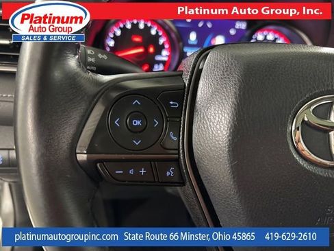 Used 2021 Toyota Camry XSE FWD image 15