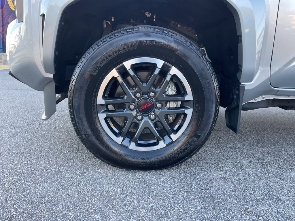 Used 2024 Toyota Tacoma TRD Sport w/ TRD Sport Premium Package AWD/4WD image 25